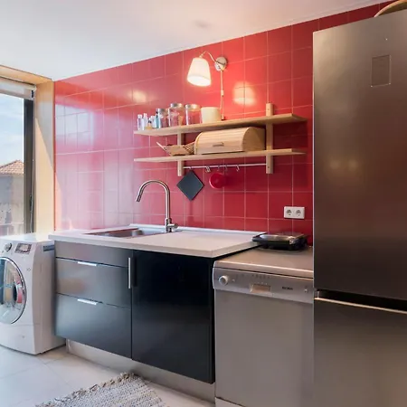 Apartment Between River And Sea
