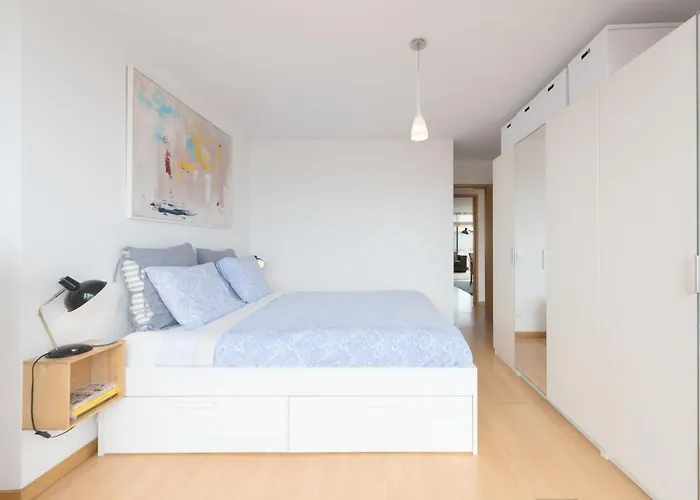 Between River And Sea Apartament