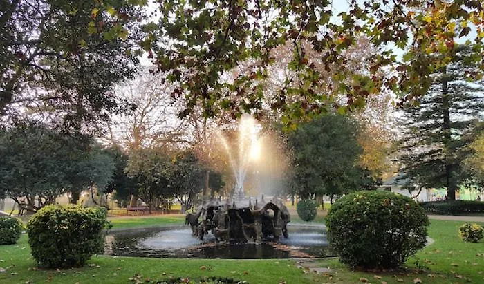 アパート Between River And Sea